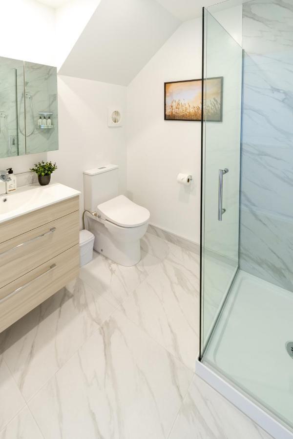 Apartmán Upper Riccarton Dream - 2 Bed 2 Bath W/Carpark Christchurch Exteriér fotografie
